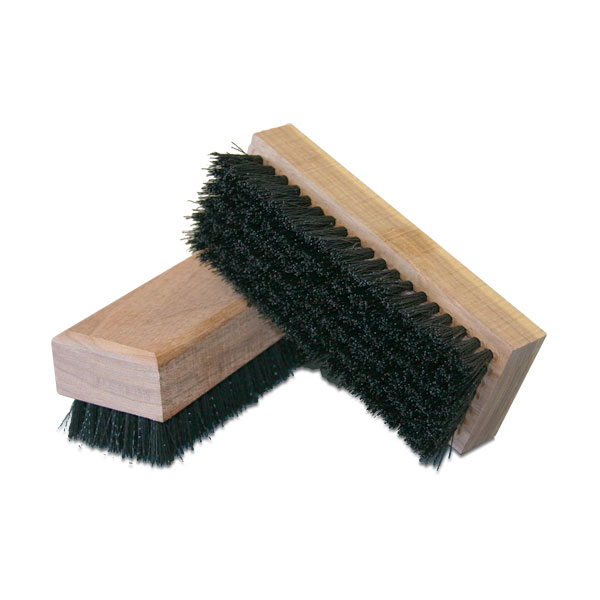 Apply cleaning solutions with this wooden handle, stiff-bristle brush. For cleaning all types of screen fabric. Length 6", Width 2 3/8".